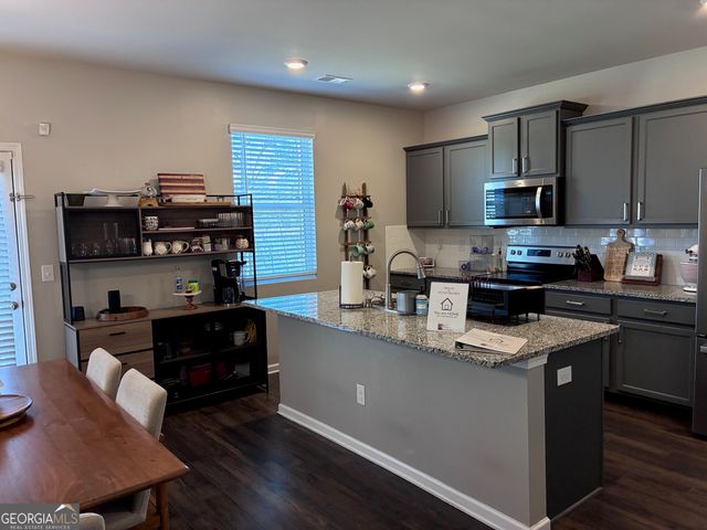 493 Park West Boulevard, Athens, GA 30606