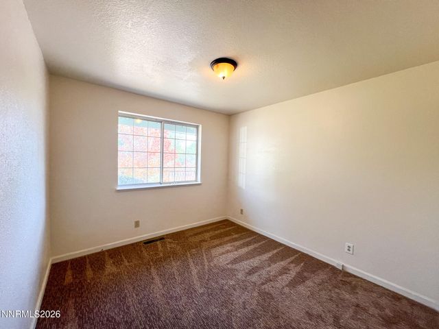 3524 Gwynelle Court, Sparks, NV 89431