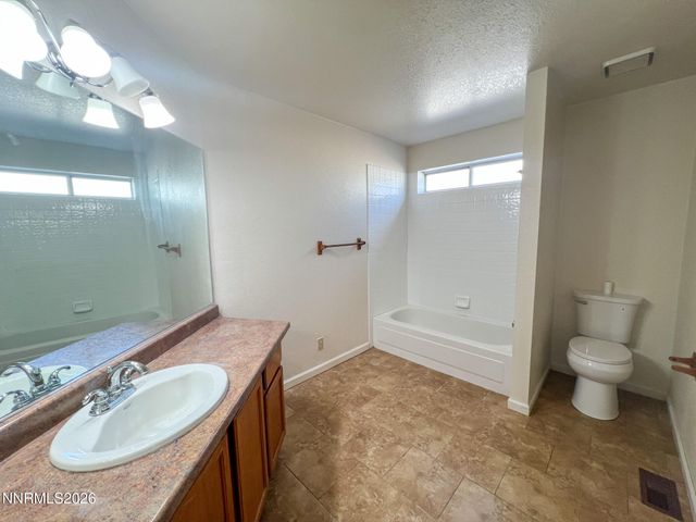 3524 Gwynelle Court, Sparks, NV 89431