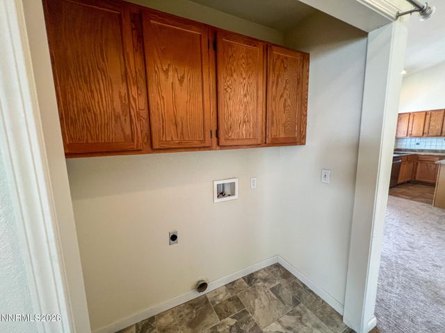 3524 Gwynelle Court, Sparks, NV 89431