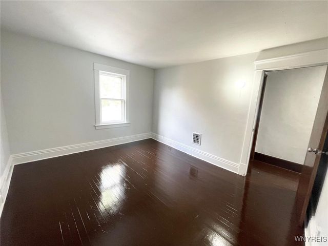 280 Esser Avenue, Buffalo, NY 14207