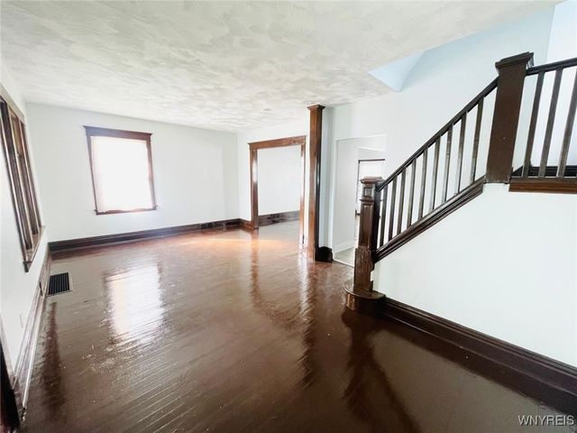 280 Esser Avenue, Buffalo, NY 14207