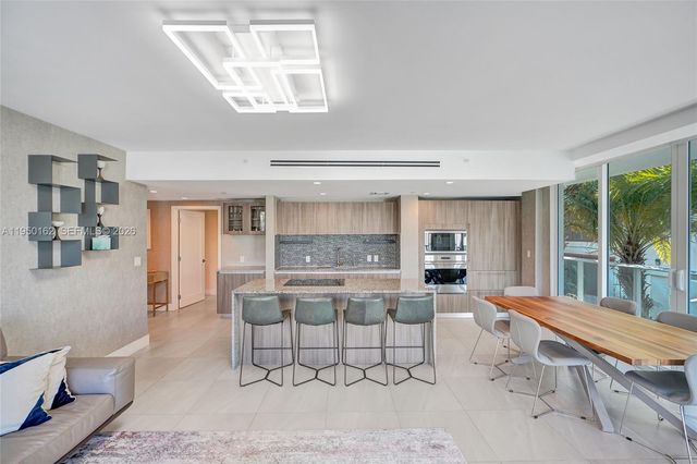 1170 101st St 201, Bay Harbor Islands, FL 33154