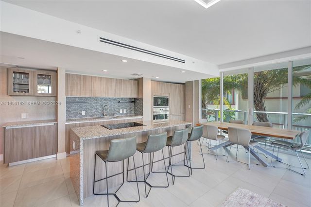 1170 101st St 201, Bay Harbor Islands, FL 33154