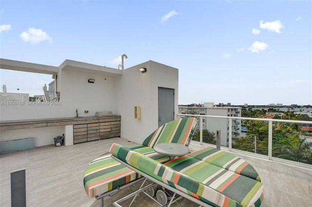 1170 101st St 201, Bay Harbor Islands, FL 33154