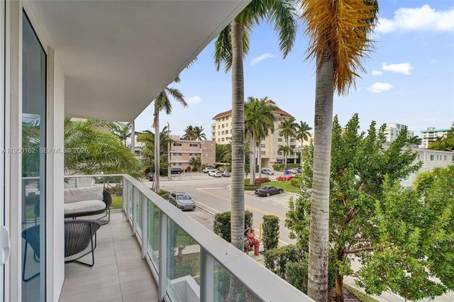 1170 101st St 201, Bay Harbor Islands, FL 33154