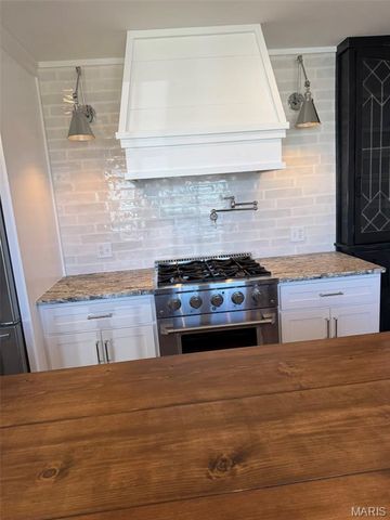1320 Ridge Road, Wildwood, MO 63021