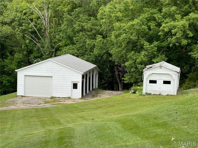 1320 Ridge Road, Wildwood, MO 63021