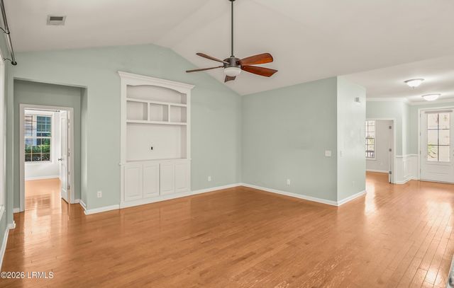 140 Wrights Point Circle, Beaufort, SC 29902