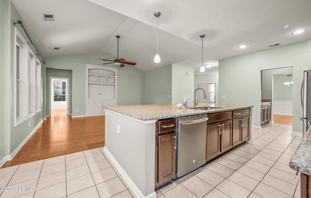 140 Wrights Point Circle, Beaufort, SC 29902