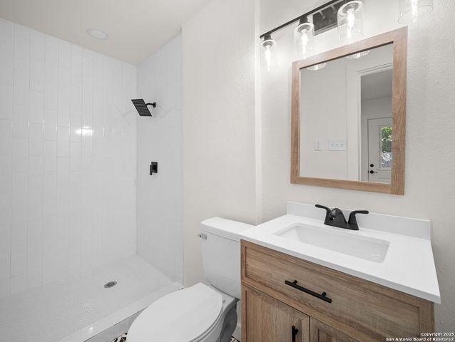 1223 W Mally, San Antonio, TX 78224