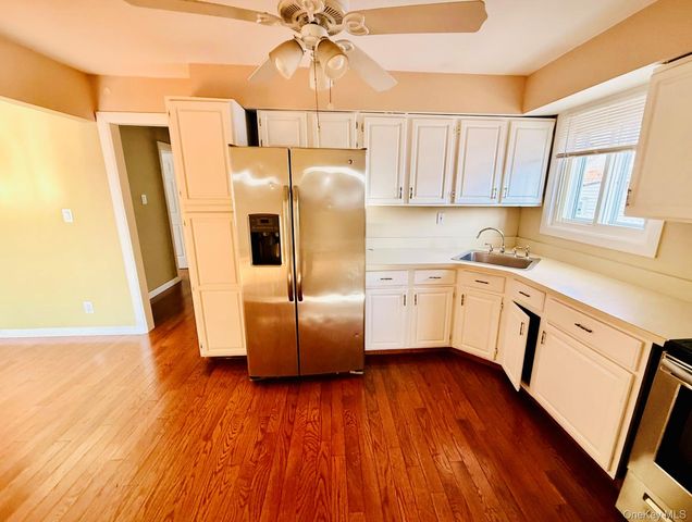 43 Johnson Avenue, Ronkonkoma, NY 11779