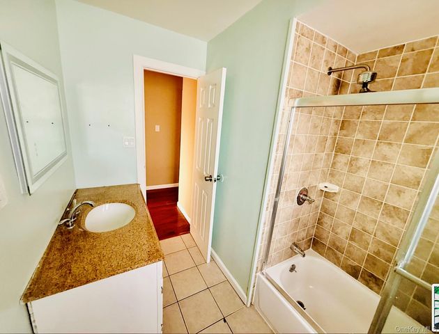 43 Johnson Avenue, Ronkonkoma, NY 11779