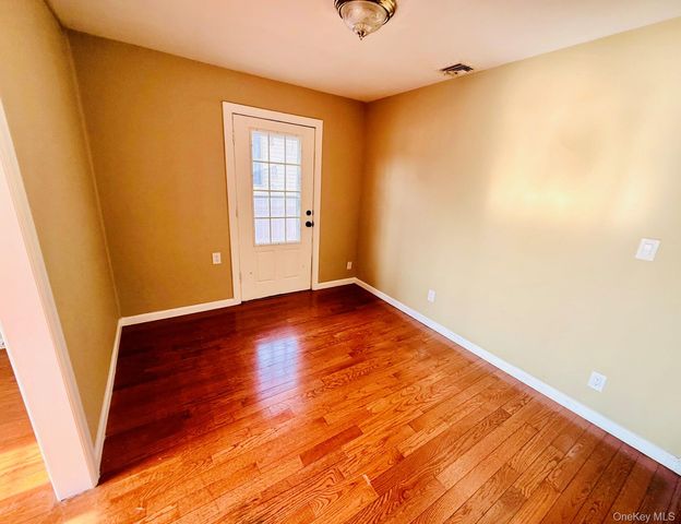 43 Johnson Avenue, Ronkonkoma, NY 11779