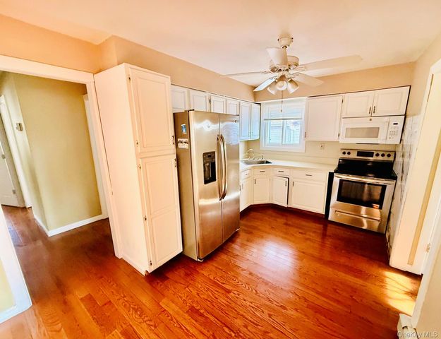 43 Johnson Avenue, Ronkonkoma, NY 11779
