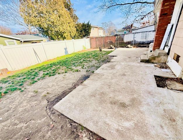 43 Johnson Avenue, Ronkonkoma, NY 11779