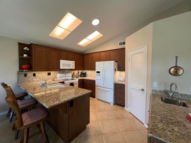 42192 Sultan Avenue, Palm Desert, CA 92211