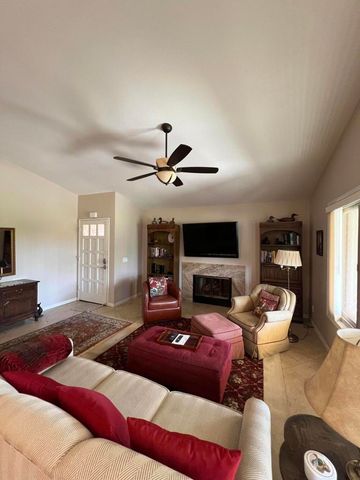 42192 Sultan Avenue, Palm Desert, CA 92211