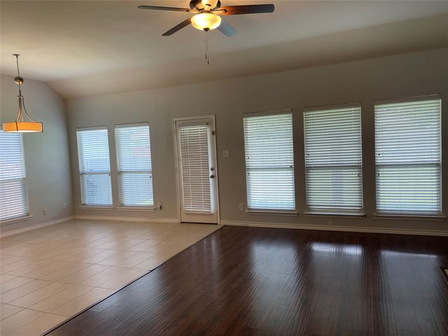 1208 Lazy Lane, Mckinney, TX 75072
