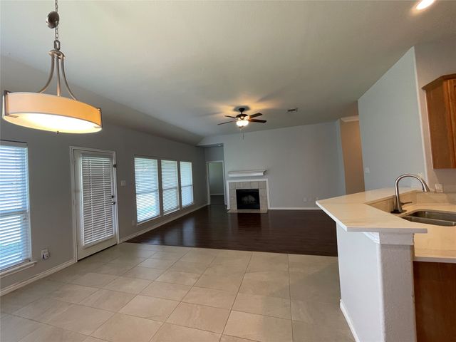 1208 Lazy Lane, Mckinney, TX 75072