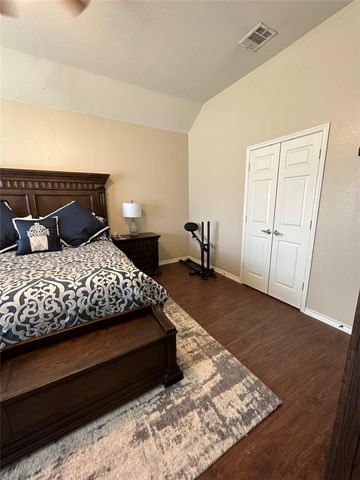 1208 Lazy Lane, Mckinney, TX 75072