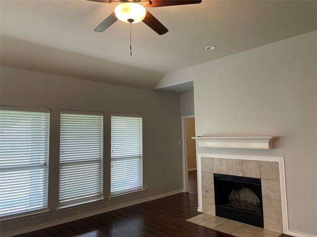 1208 Lazy Lane, Mckinney, TX 75072
