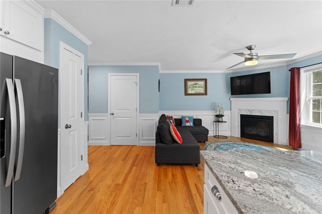 1196 Charles Street 6, North Providence, RI 02904