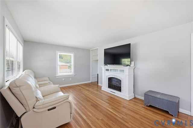 9324 Huron Ave, Henrico, VA 23294