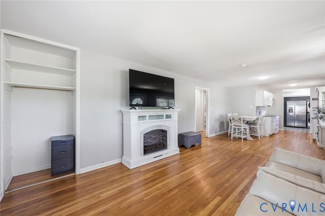 9324 Huron Ave, Henrico, VA 23294