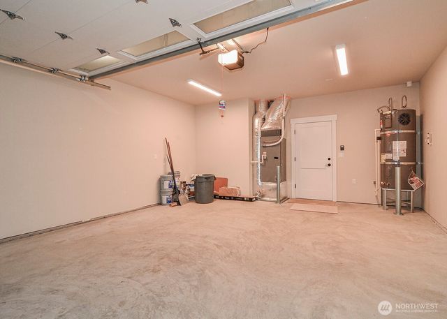 10202 44th Avenue SW, Seattle, WA 98146