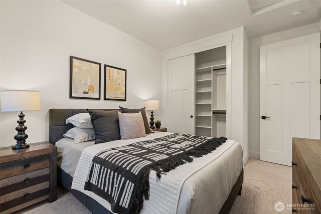 8007 131st Place NE, Kirkland, WA 98033