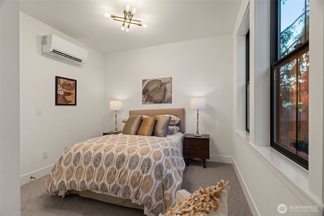 8007 131st Place NE, Kirkland, WA 98033