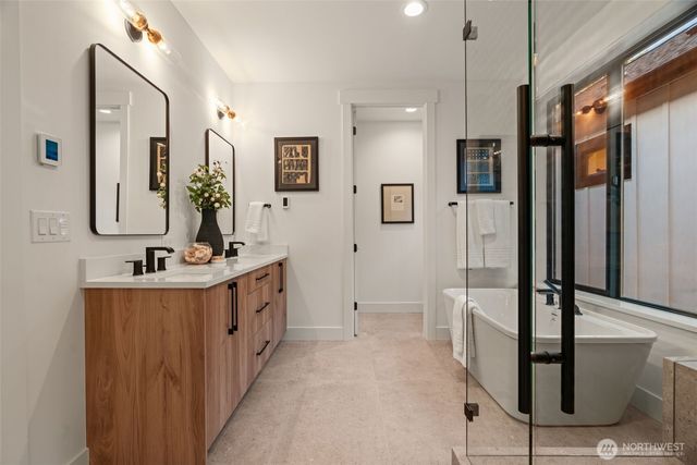 8007 131st Place NE, Kirkland, WA 98033