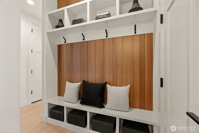 8007 131st Place NE, Kirkland, WA 98033