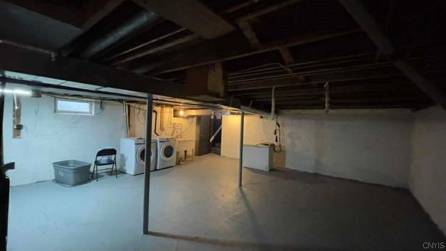 309 Swansea Avenue, Salina, NY 13206