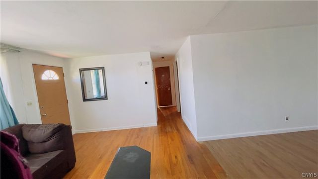 309 Swansea Avenue, Salina, NY 13206