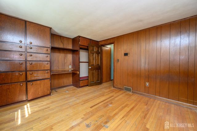 784 Yardville Hamilton Square Road, Hamilton, NJ 08691