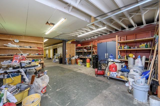 784 Yardville Hamilton Square Road, Hamilton, NJ 08691
