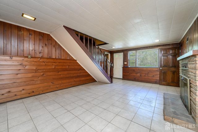 784 Yardville Hamilton Square Road, Hamilton, NJ 08691