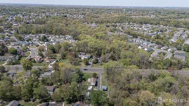784 Yardville Hamilton Square Road, Hamilton, NJ 08691