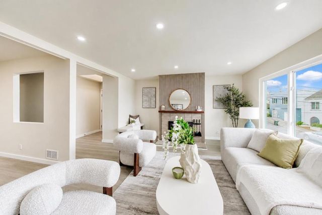 1149 Hanover Street, Daly City, CA 94014