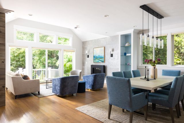 321 Lake Ave, Newton, MA 02461