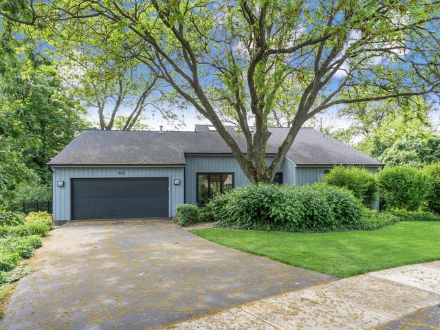1925 Pine Road, Lisle, IL 60532