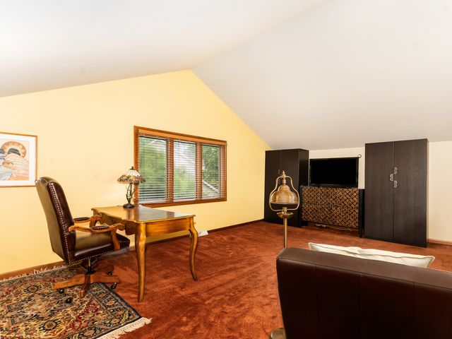 1925 Pine Road, Lisle, IL 60532