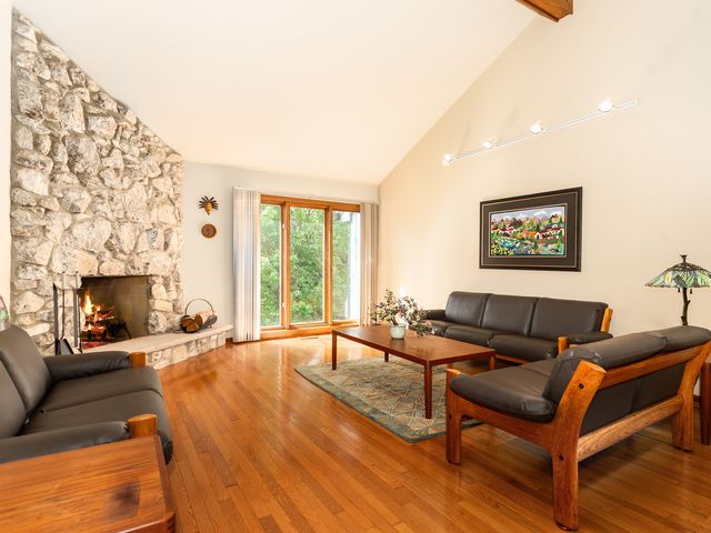 1925 Pine Road, Lisle, IL 60532