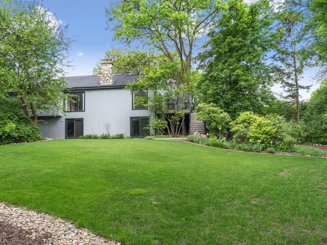 1925 Pine Road, Lisle, IL 60532