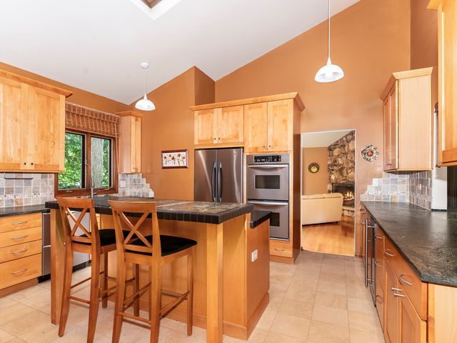 1925 Pine Road, Lisle, IL 60532