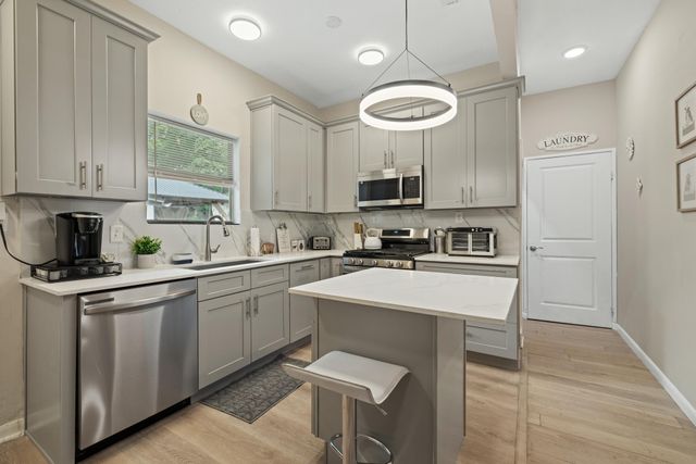 2503 Gonzales ST, Austin, TX 78702