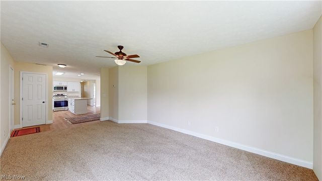 8716 Hadden Road, Twinsburg, OH 44087
