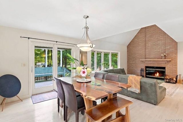 74 Ring Road, Salt Point, NY 12578